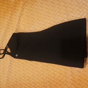 Lululemon black shirt